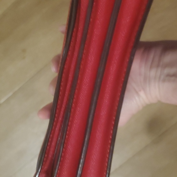 Botkier Cobble Hill Crossbody Bag in Red Patent Leather. - Picture 8 of 15